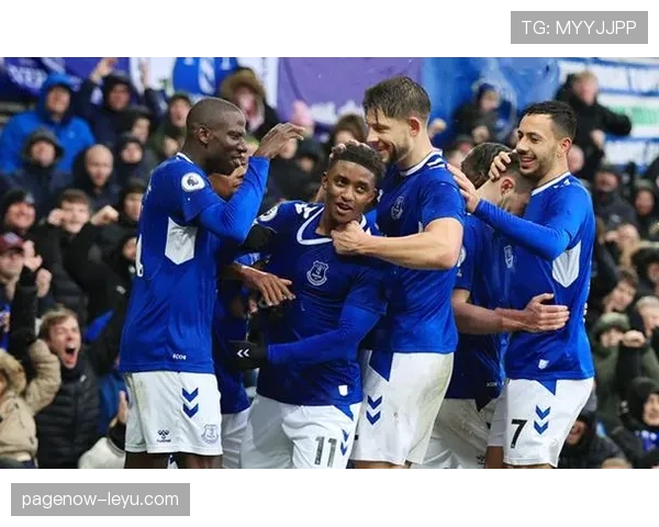 埃弗顿迎战热刺，关键对决或将决定降级命运