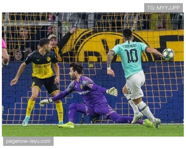 Lautaro闪耀3-5-2阵型，稳健表现彰显进攻核心潜力