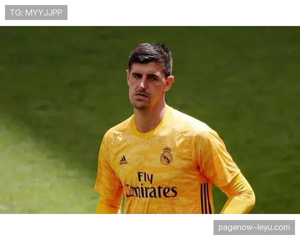 库尔图瓦稳健发挥，续写比利时足球荣耀与梦想的捍卫者之路