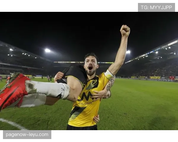 马里国家队定位球表现稳健,助力球队争夺重要胜利。 马里国家队定位球表现稳健,助力球队争夺重要胜利。