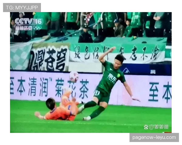 VAR延迟判罚背后：裁判为何允许比赛短暂停顿？